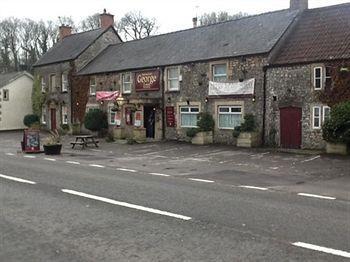 George Inn 래드스톡 외부 사진