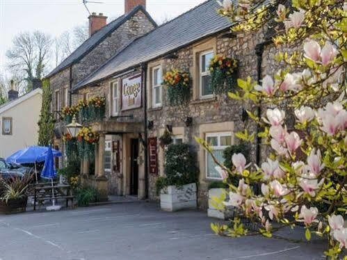George Inn 래드스톡 외부 사진